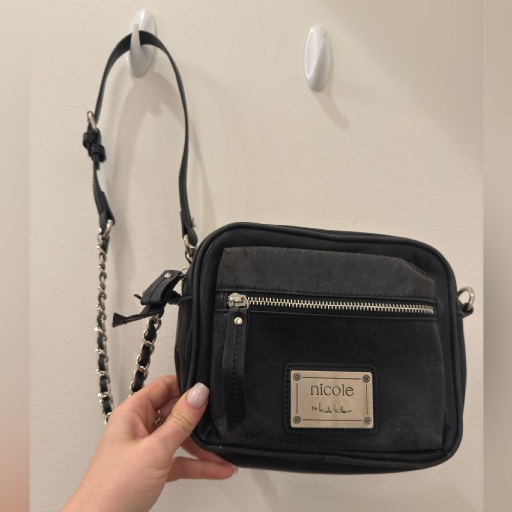 ❤️ Nicole by Nicole Miller Black Crossbody Bag with silver hardware